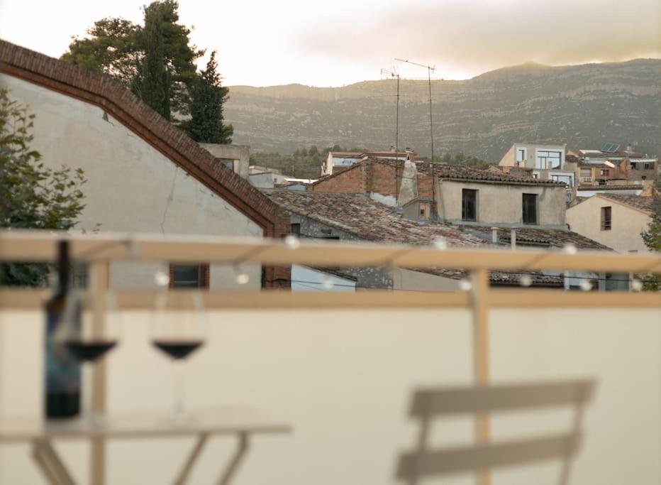 科尔努德利亚Vinyes Del Priorat公寓 外观 照片